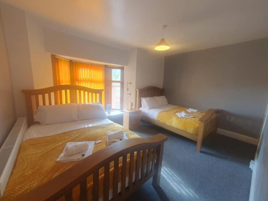 Вилла Guardian View Abertillery Экстерьер фото